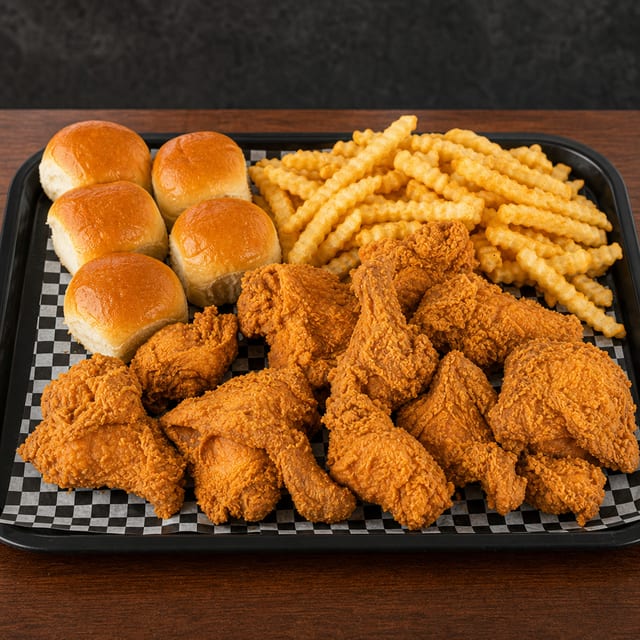 15PC W/ 5 Dinner Roll & LG Fries.