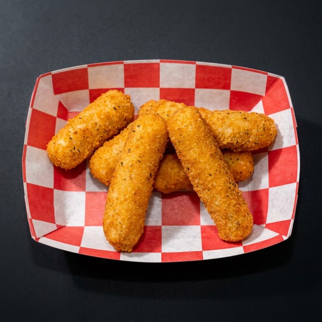 6 Pcs Mozzarella Sticks Combo.